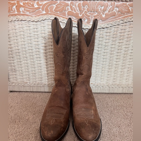 Ariat Western Heritage Browns Distressed Leather Boots 9.5 B Style No.10001021 - Picture 2 of 16